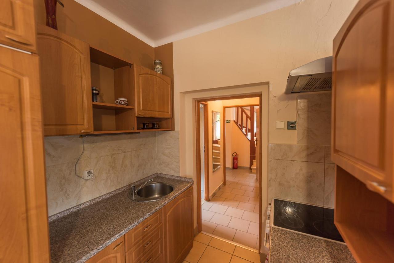 Apartmany Korenov Exterior photo